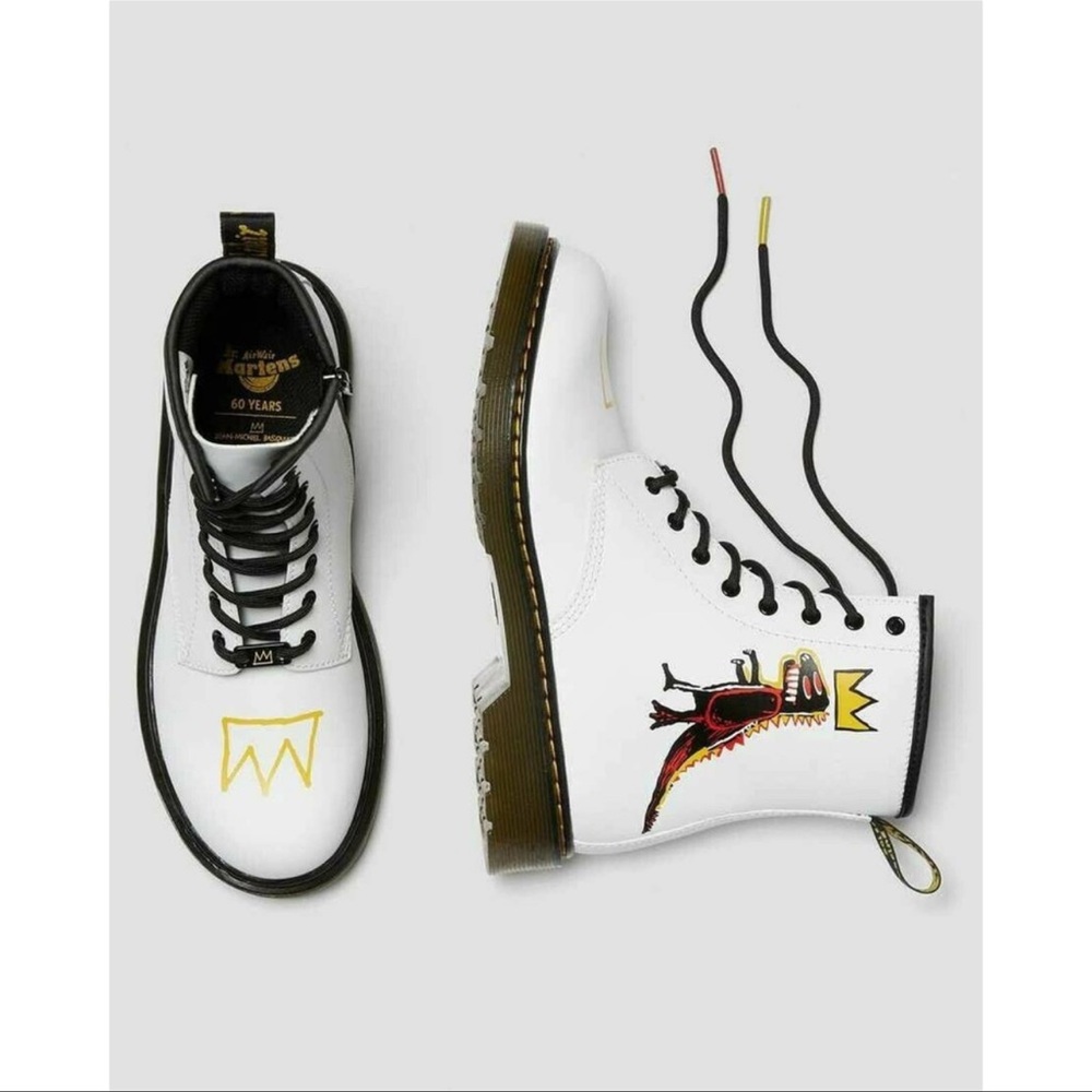 NEW Dr. Martens Basquiat Limited Edition Boots 7